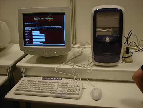 E3-2001 コンベンションセンター受付